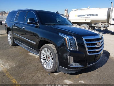 CADILLAC ESCALADE ESV 2018