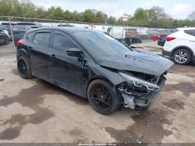 FORD FOCUS ST 2016