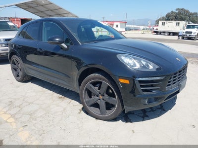 PORSCHE MACAN 2015