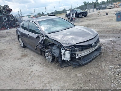 TOYOTA CAMRY 2021