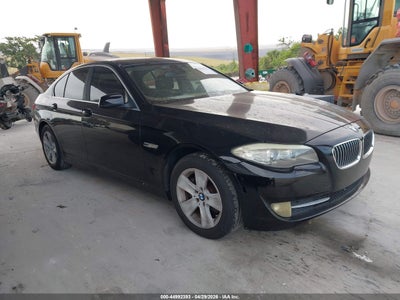 BMW 528I 2011
