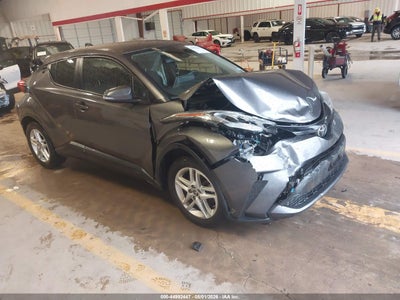 TOYOTA C-HR 2021
