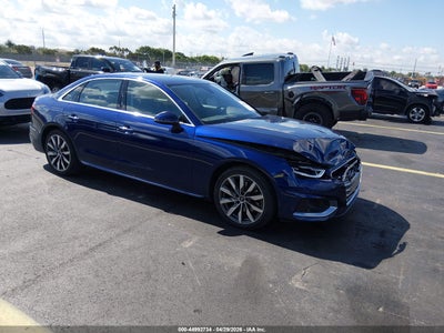 AUDI A4 2021