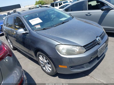 VOLKSWAGEN JETTA 2010