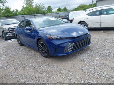 TOYOTA CAMRY 2026