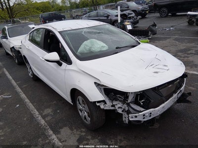 CHEVROLET CRUZE 2018