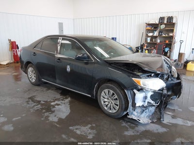 TOYOTA CAMRY HYBRID 2012