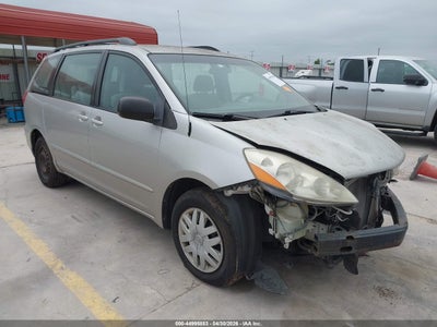 TOYOTA SIENNA 2008