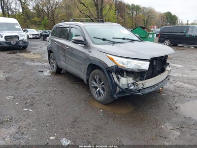 TOYOTA HIGHLANDER 2016