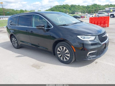CHRYSLER PACIFICA HYBRID 2023