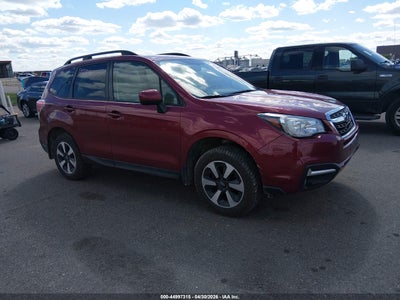 SUBARU FORESTER 2017