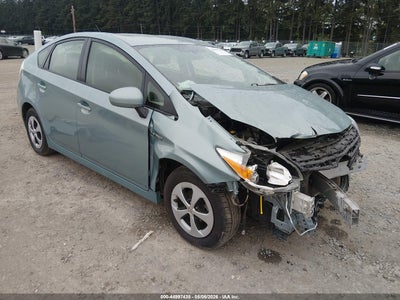 TOYOTA PRIUS 2013