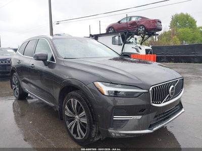 VOLVO XC60 2022