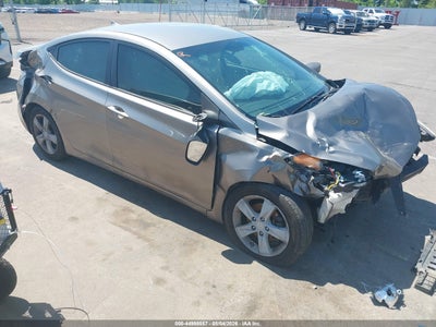 HYUNDAI ELANTRA 2013
