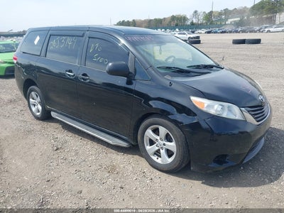 TOYOTA SIENNA 2014