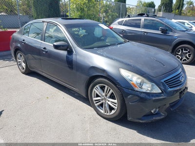 INFINITI G37 2012