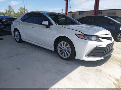 TOYOTA CAMRY 2023
