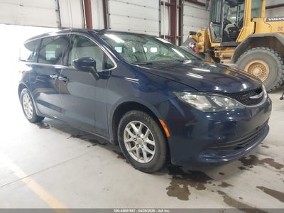 CHRYSLER PACIFICA 2017
