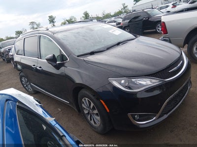 CHRYSLER PACIFICA 2020