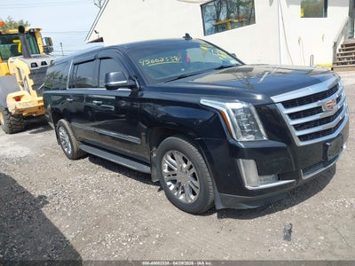 CADILLAC ESCALADE ESV 2018