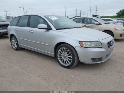 VOLVO V50 2010