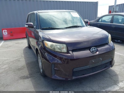 SCION XB 2011