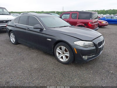 BMW 528I 2011