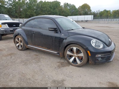 VOLKSWAGEN BEETLE 2014