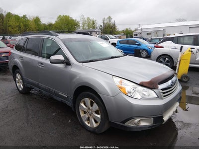 SUBARU OUTBACK 2011