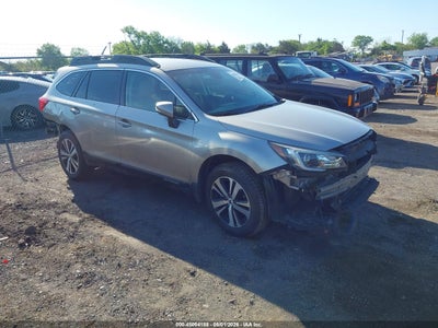 SUBARU OUTBACK 2019