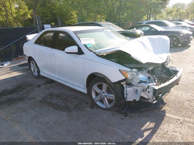 TOYOTA CAMRY 2012
