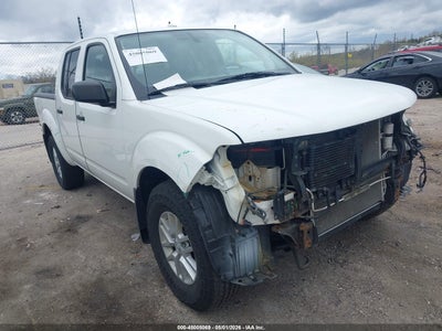 NISSAN FRONTIER 2017