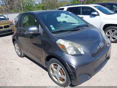 SCION IQ 2012
