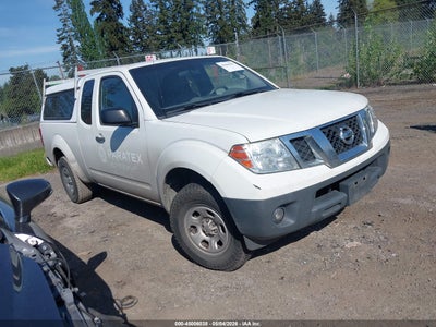 NISSAN FRONTIER 2016