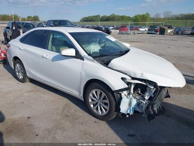 TOYOTA CAMRY 2015