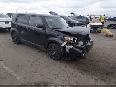 SCION XB 2012