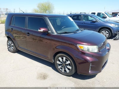 SCION XB 2011