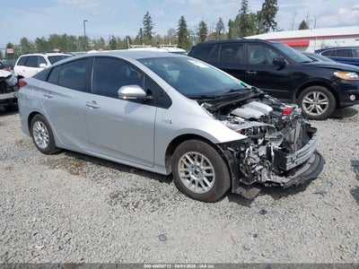 TOYOTA PRIUS PRIME 2021