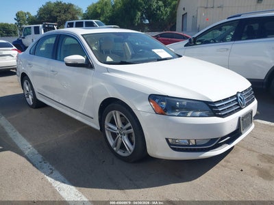 VOLKSWAGEN PASSAT 2013