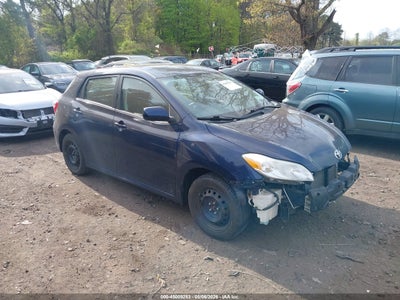 TOYOTA MATRIX 2012