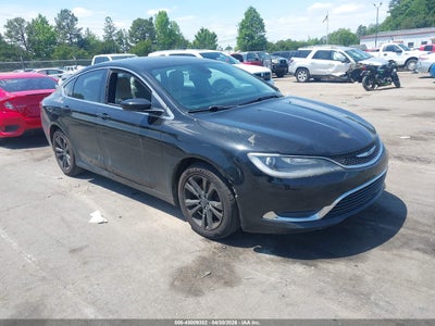 CHRYSLER 200 2015