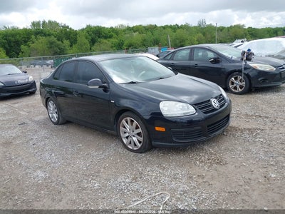VOLKSWAGEN JETTA 2010