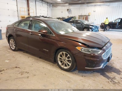 FORD FUSION HYBRID 2019