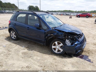 SUZUKI SX4 2011