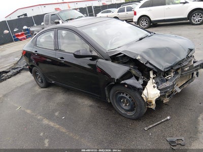 HYUNDAI ACCENT 2012
