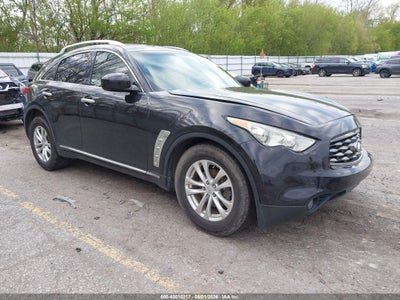 INFINITI FX35 2011
