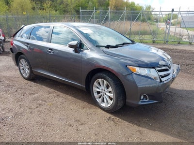TOYOTA VENZA 2015