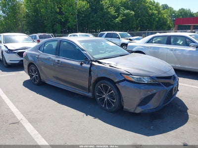 TOYOTA CAMRY 2019