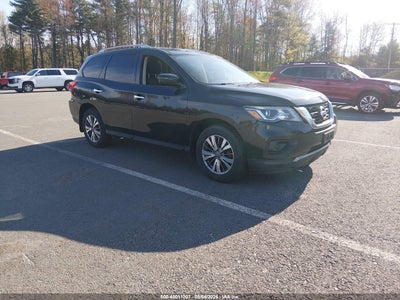 NISSAN PATHFINDER 2019