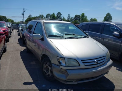 TOYOTA SIENNA 2001